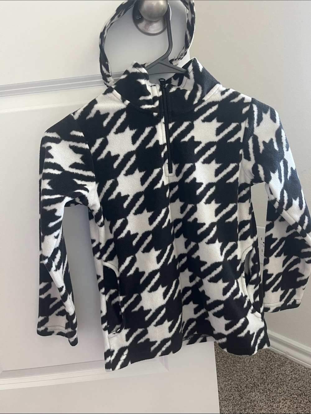 Kids Black & White Houndstooth Zip-Up Fleece Top
